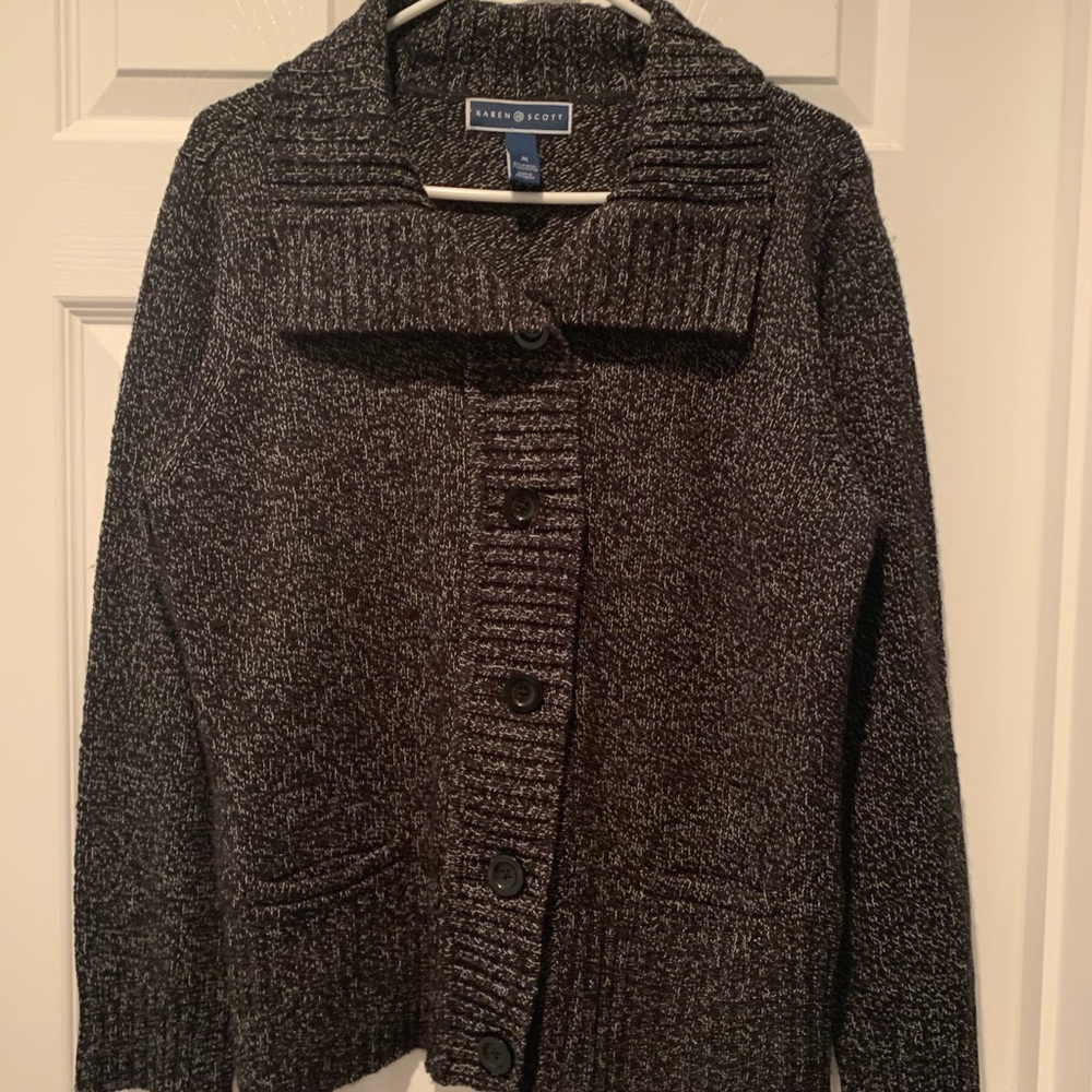 Karen Scott button up sweater. Size M